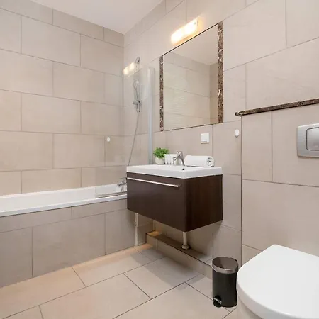 Comfortable With Parking And Balcony Next To Metro In By Renters